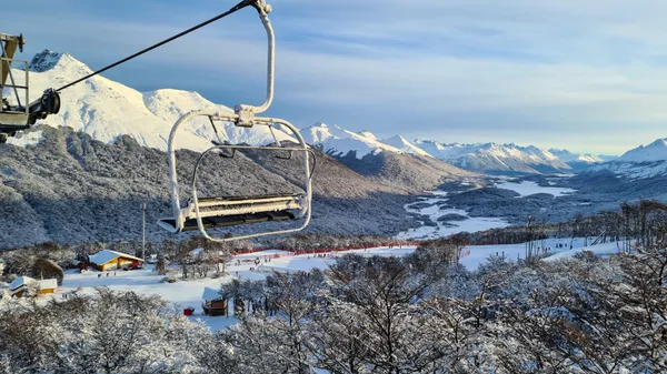 Aerosillas del centro de esquí Cerro Castor